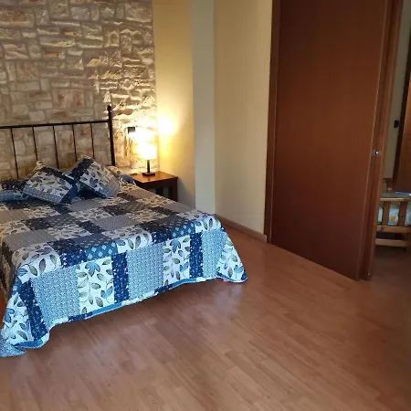 Del Senglar 3* Espluga de Francolí
