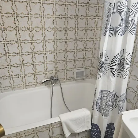 Del Senglar Gæstehus 3*